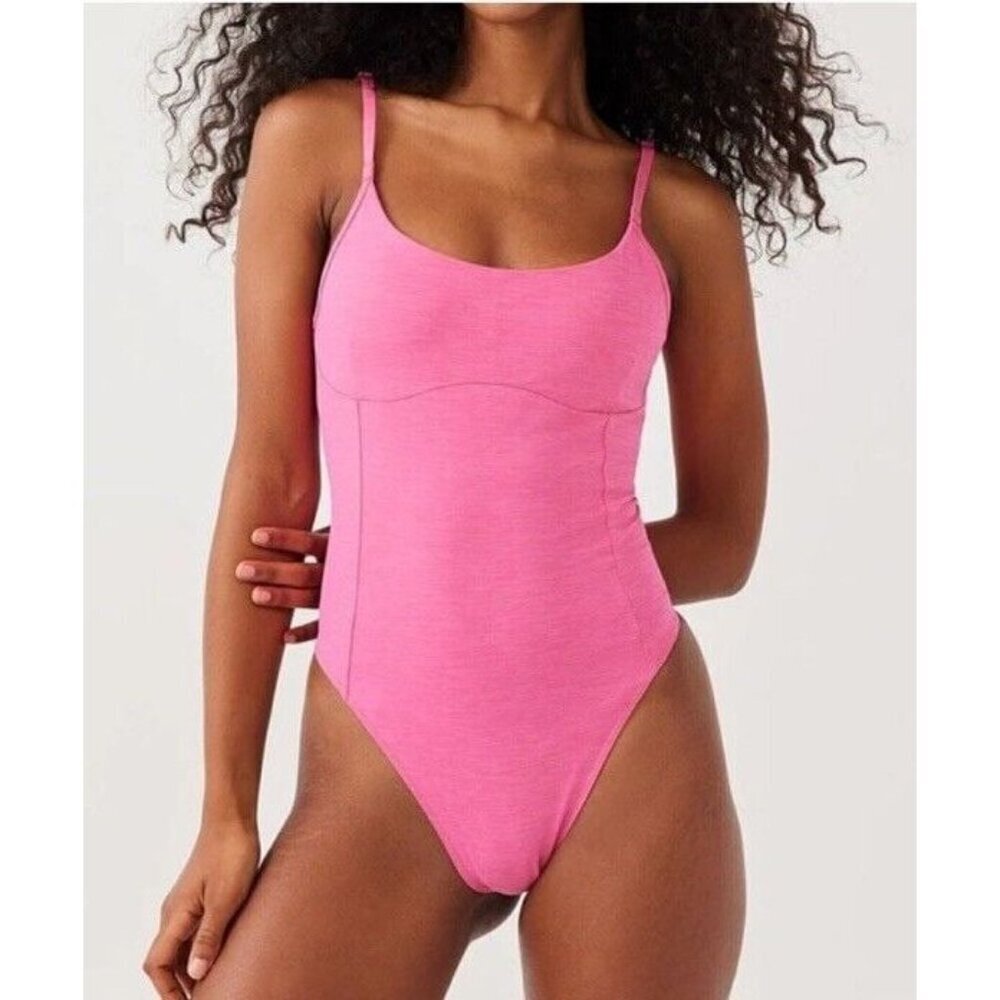 Outdoor Voices Outdoor Voices Move Free Pink Bodysuit M nwot classic spring nwot